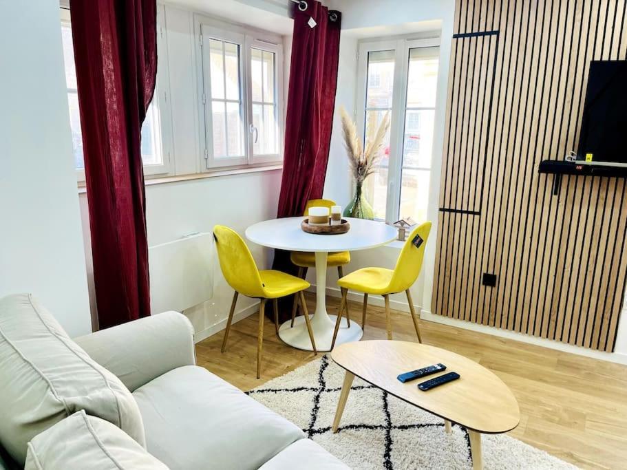 Charmante Maison En Pierre - Centre Ville - Plage Ouistreham Eksteriør bilde
